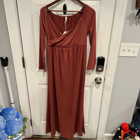 Pinkblush Rust Wrap Front Empire Waist Knit Maternity Maxi Dress Long Sleeve - Picture 4 of 8